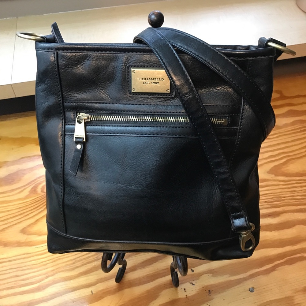 COPY - Tignanello, black leather cross body/shoul…